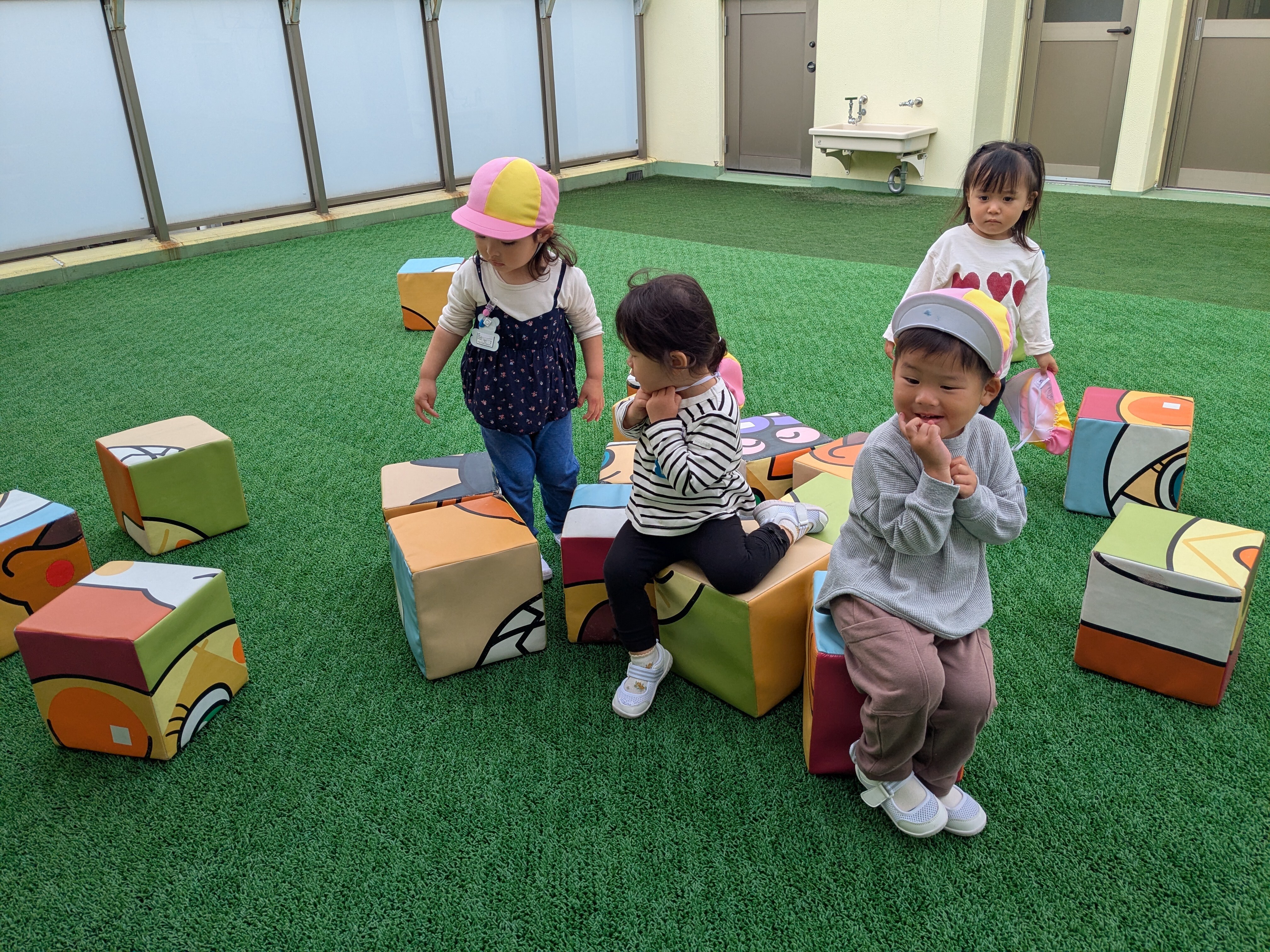 R7にじ７