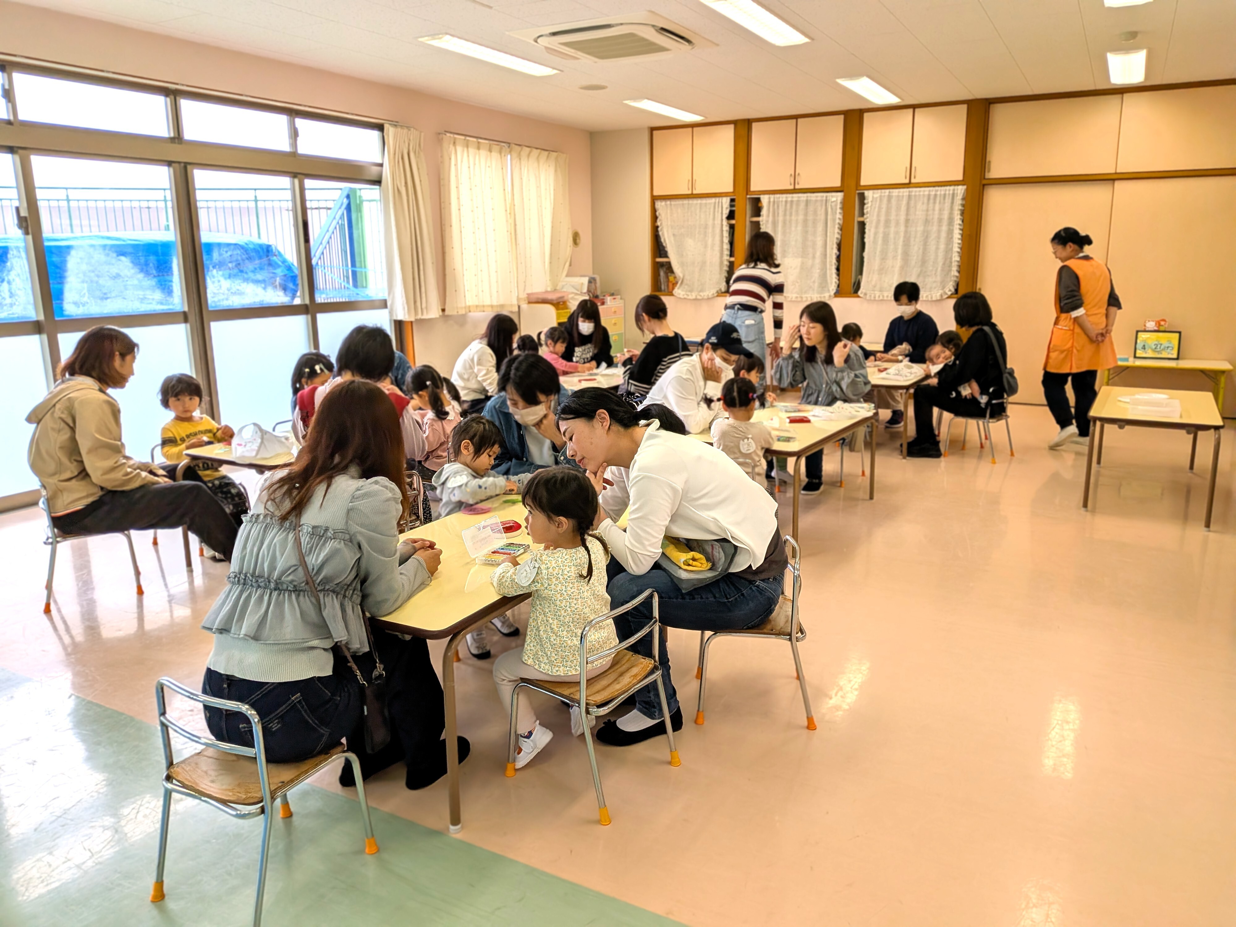 R8キーホルダー２